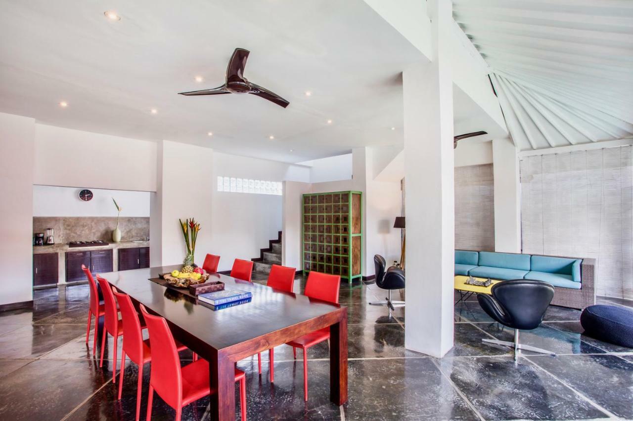 Villa Julia | Heart Of Seminyak | 350M Beach Екстериор снимка
