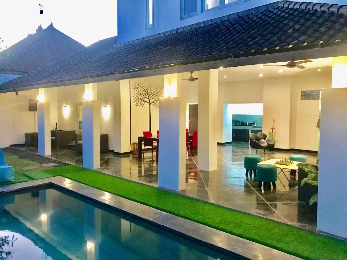 Villa Julia | Heart Of Seminyak | 350M Beach Екстериор снимка